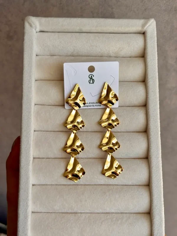 گوشواره لوزی
